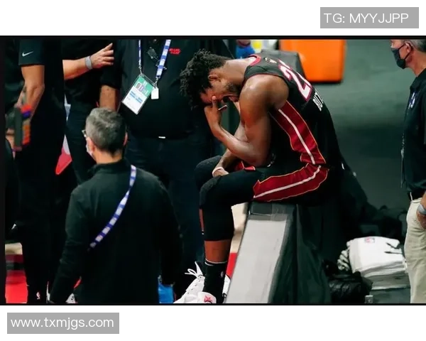 热火队与湖人队总决赛第三场精彩对决回顾与分析